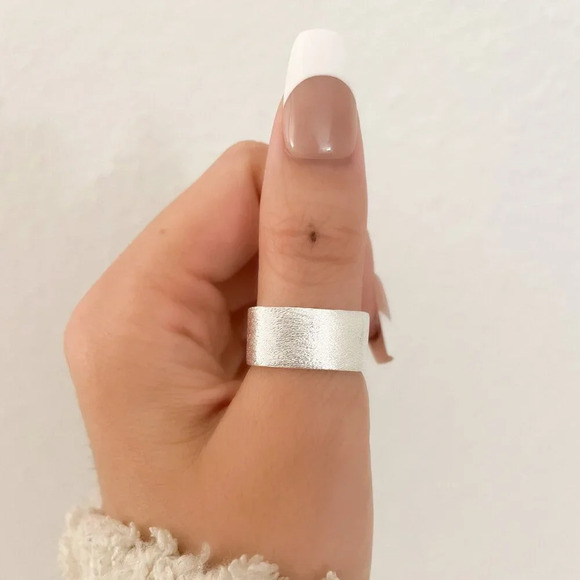 925 Sterling Silver Ring Band Brushed Ring Wide Ring Chunky Ring Textured Ring - Picture 7 of 8